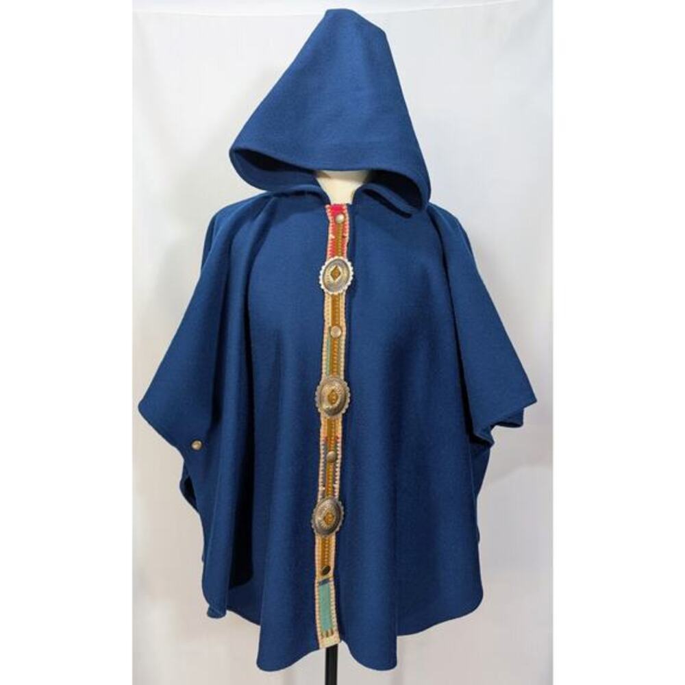 Coloratura Wool Hooded Cape Blue Western Trim Concho Button Front One Size